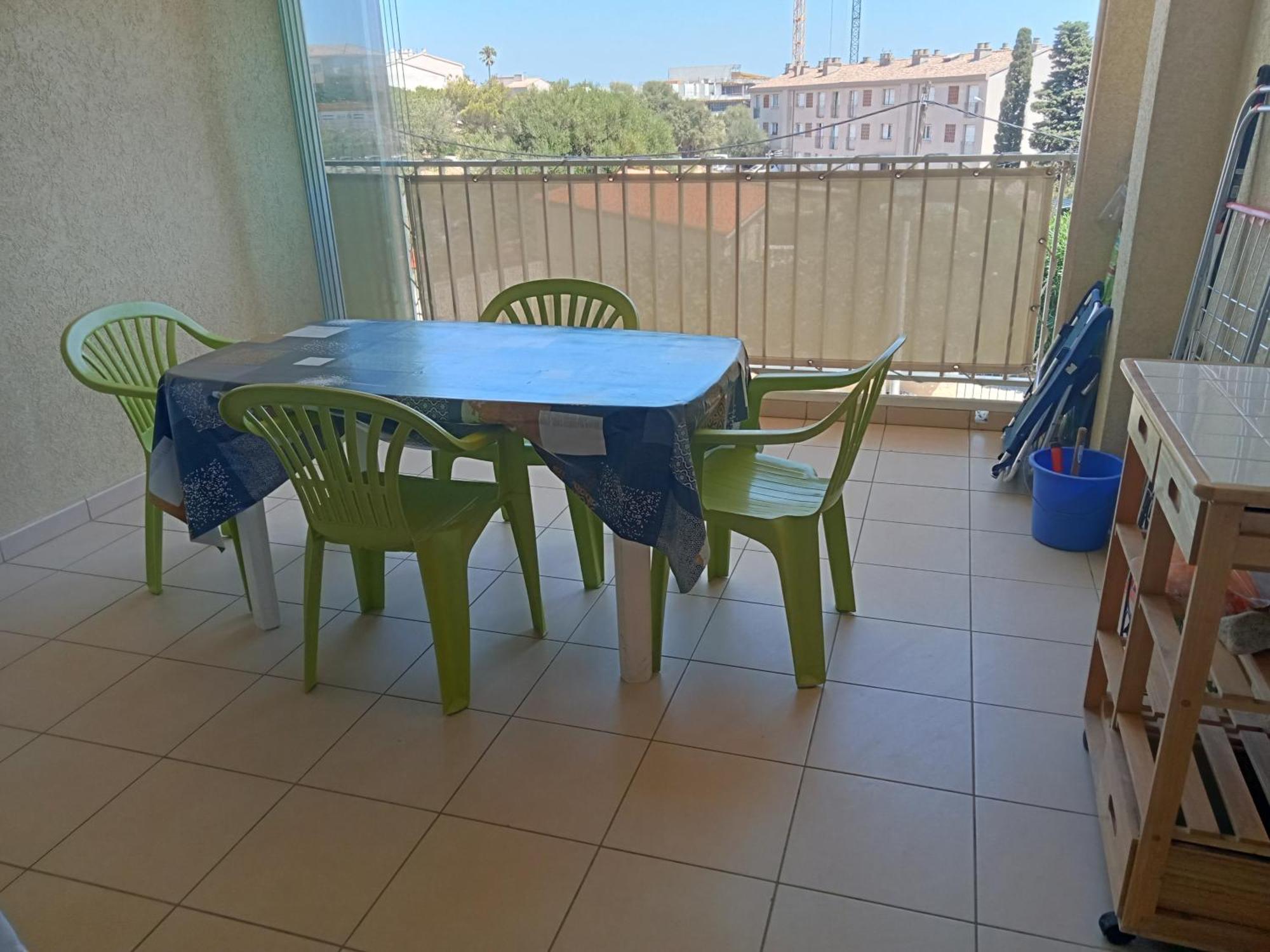Appartement Residence Les Eucalyptus Л'Иль-Рус Экстерьер фото